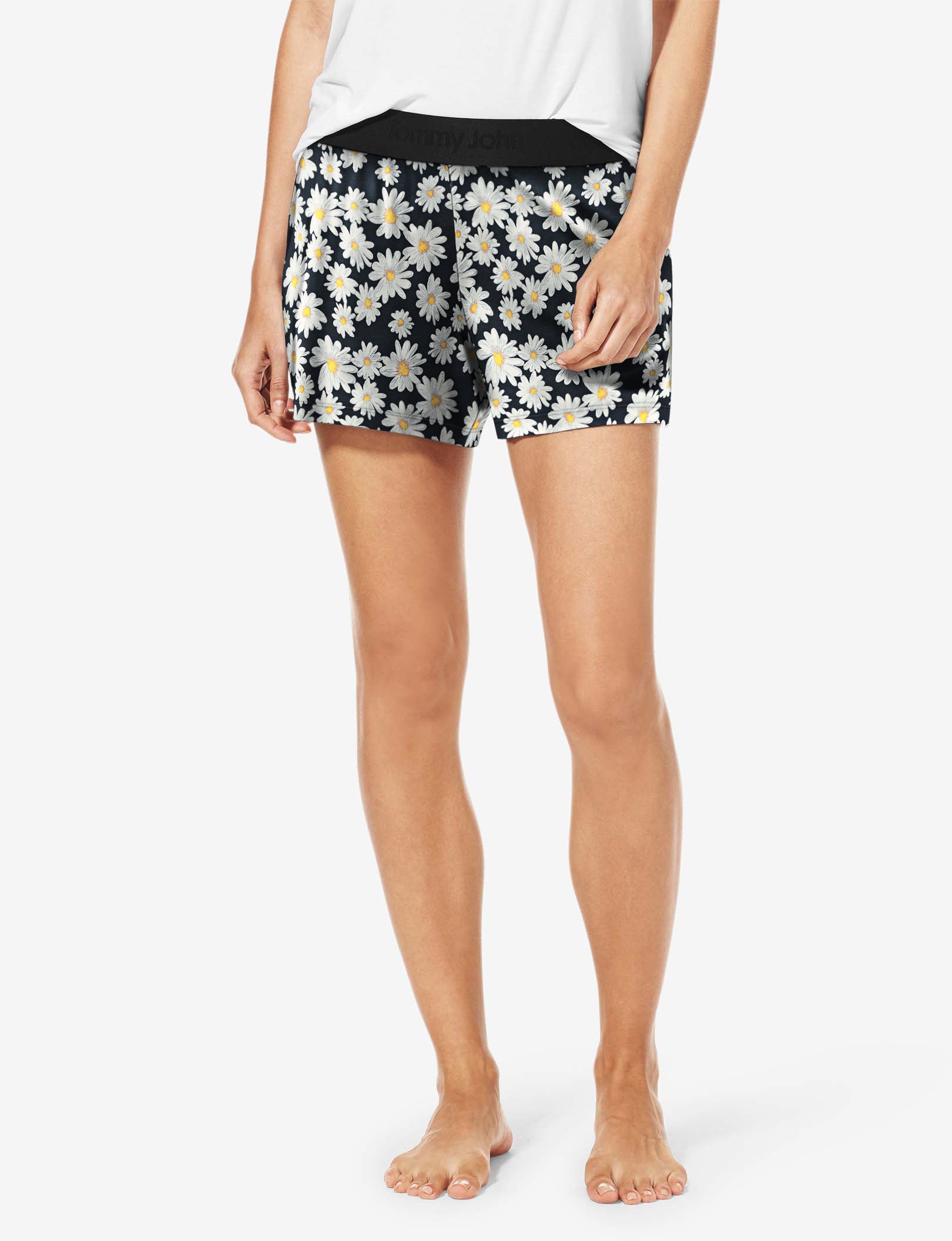 Women's Second Skin Sleep Short::Black English Daisy