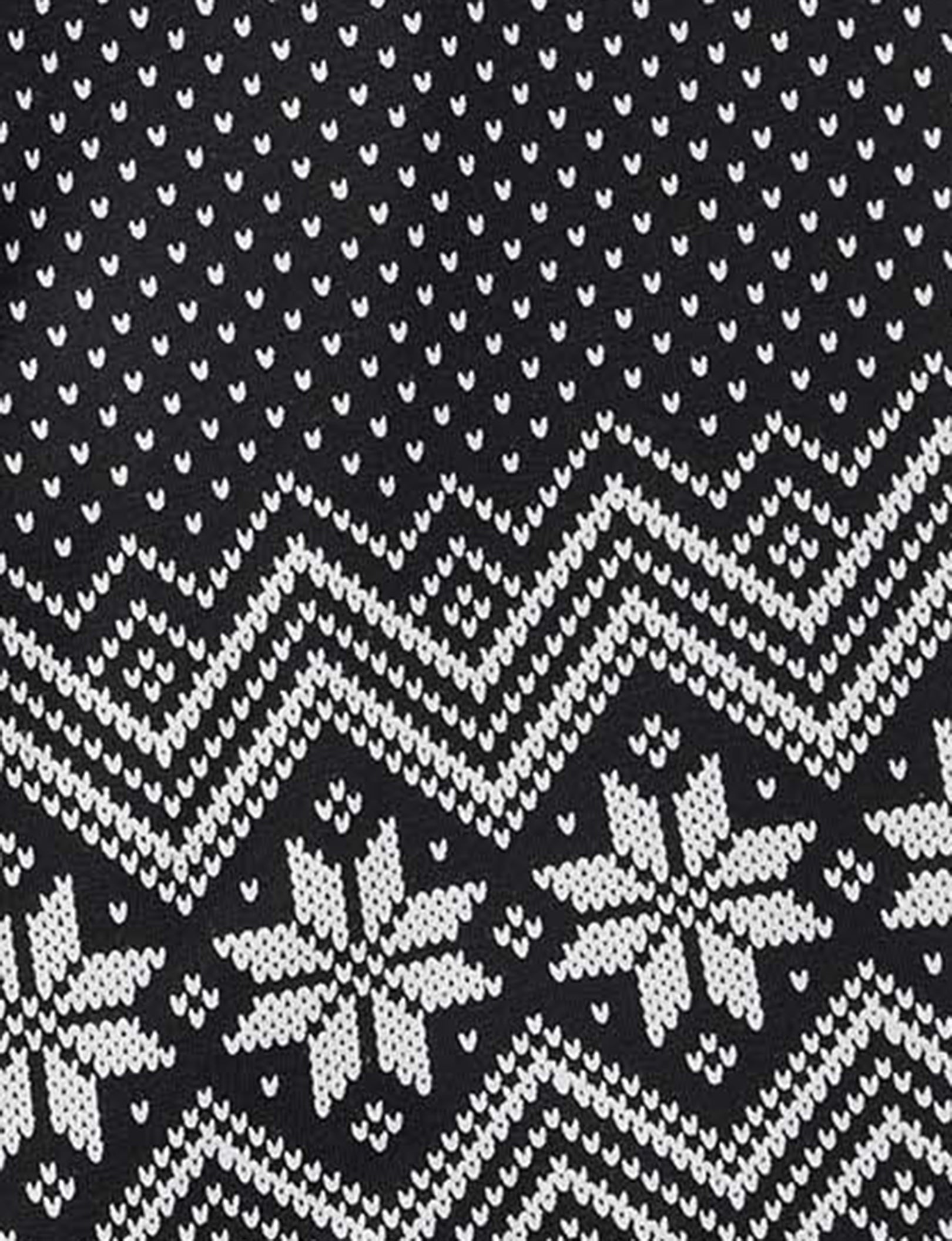 Second Skin Trunk 4"::Black Vintage Sweater