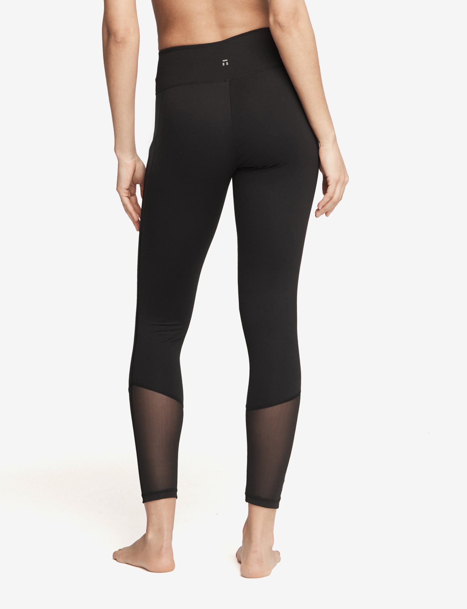 Women's Go Anywhere® Mesh Pocket Legging::Black