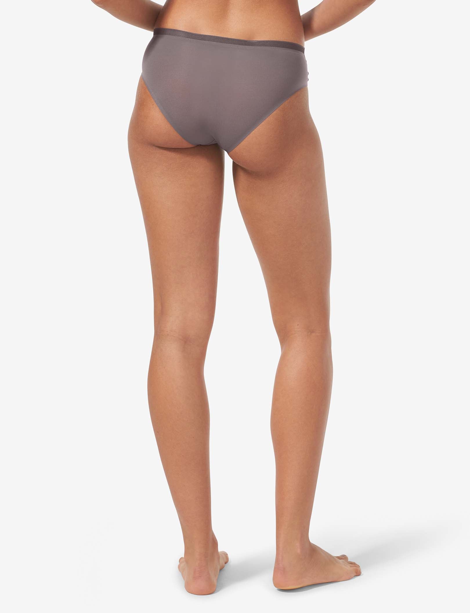 Women's Air Cheeky::Rabbit