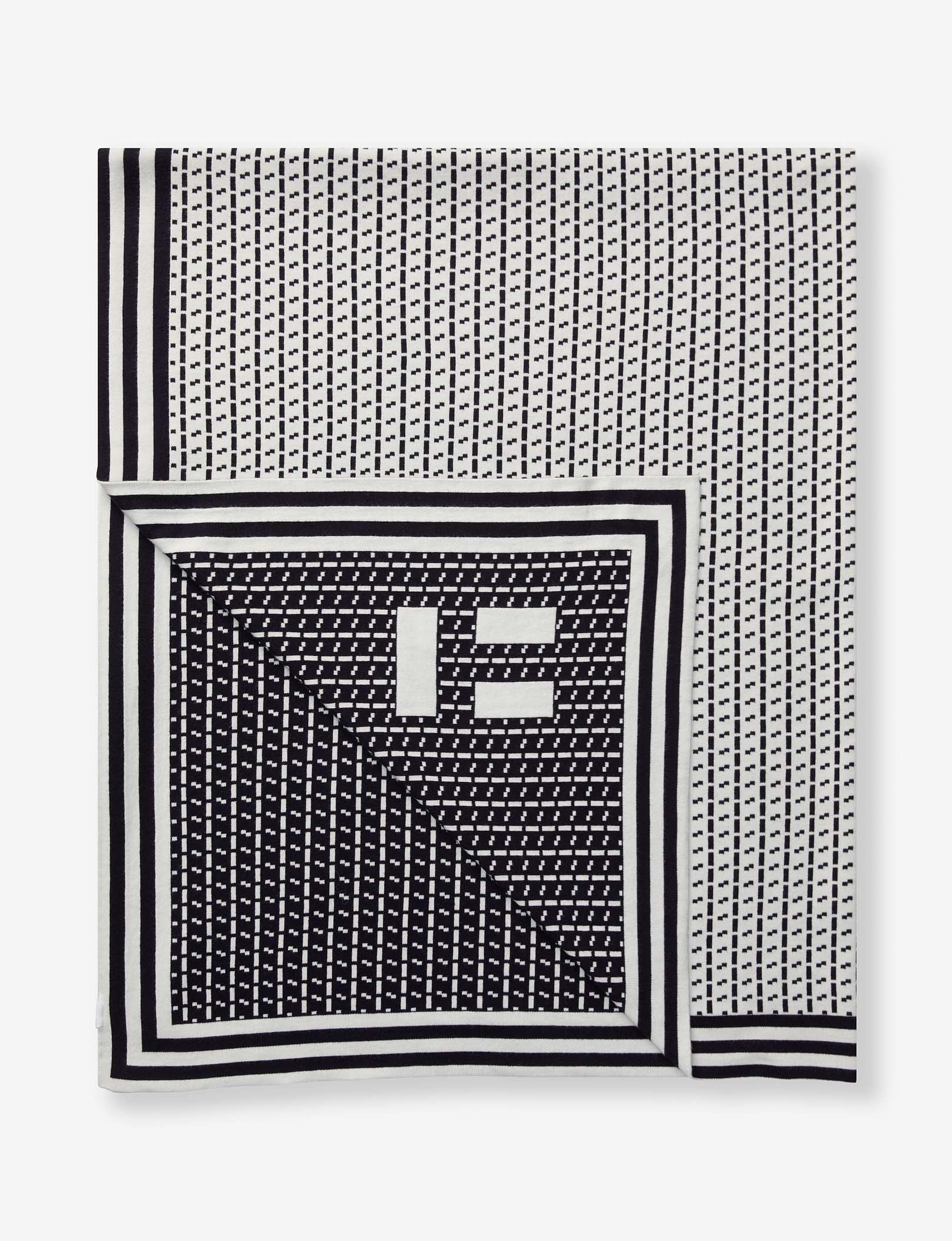 Women's Sweater Throw Blanket::Deep Well/Coconut Milk