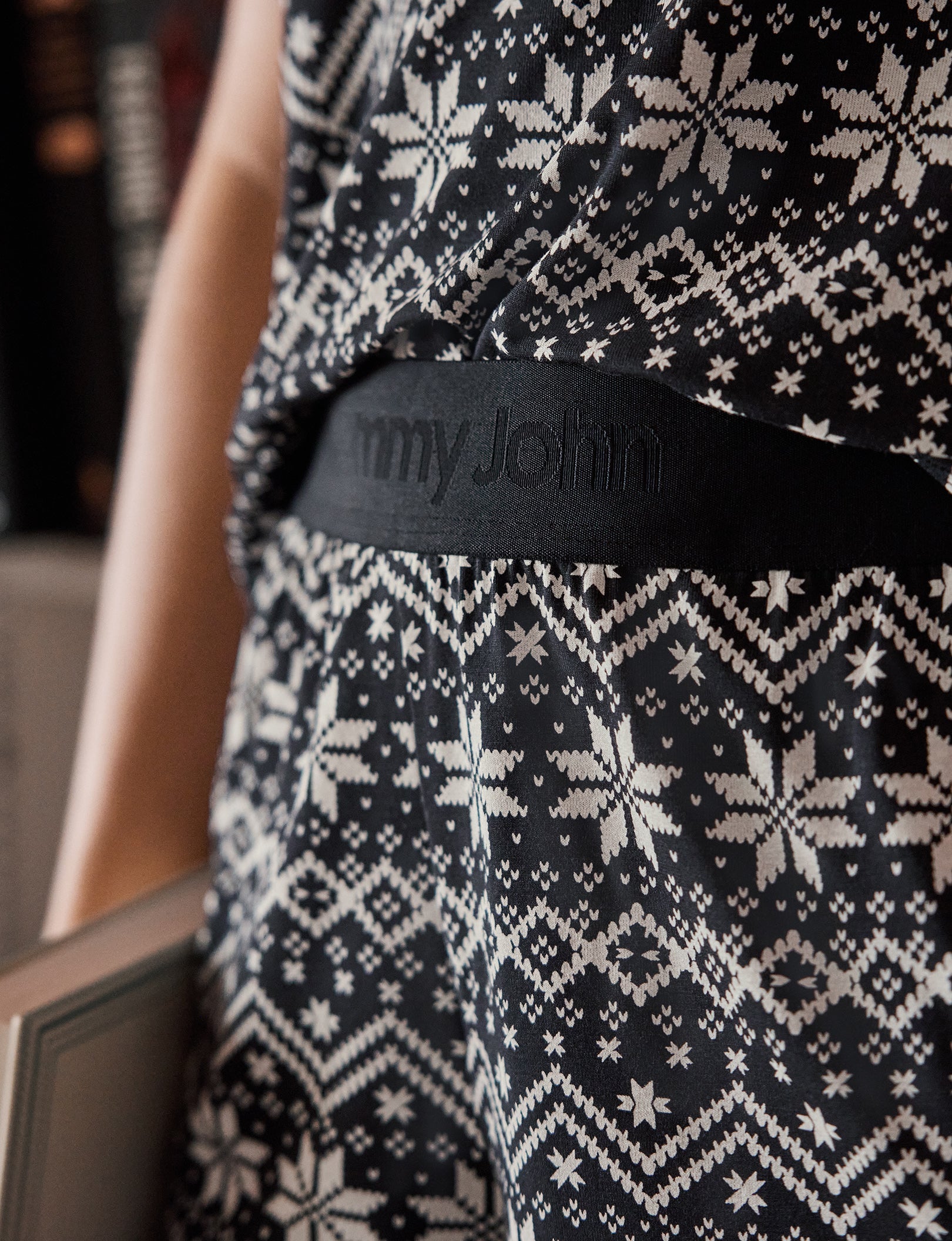 Women's Second Skin Sleep Tee::Black Vintage Sweater