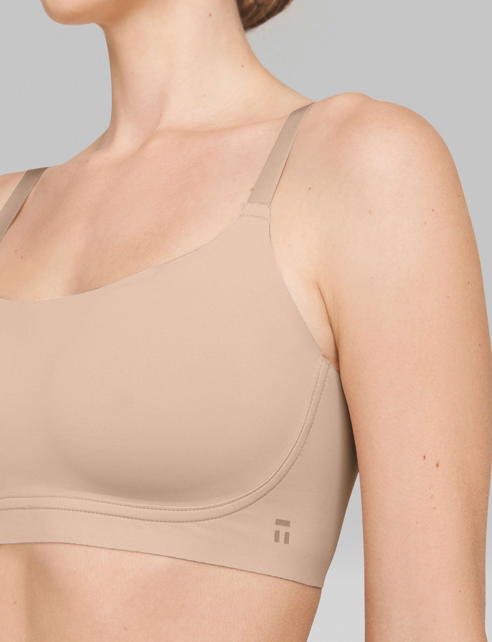 Women's Comfort Smoothing Scoop Bralette::Rugby Tan
