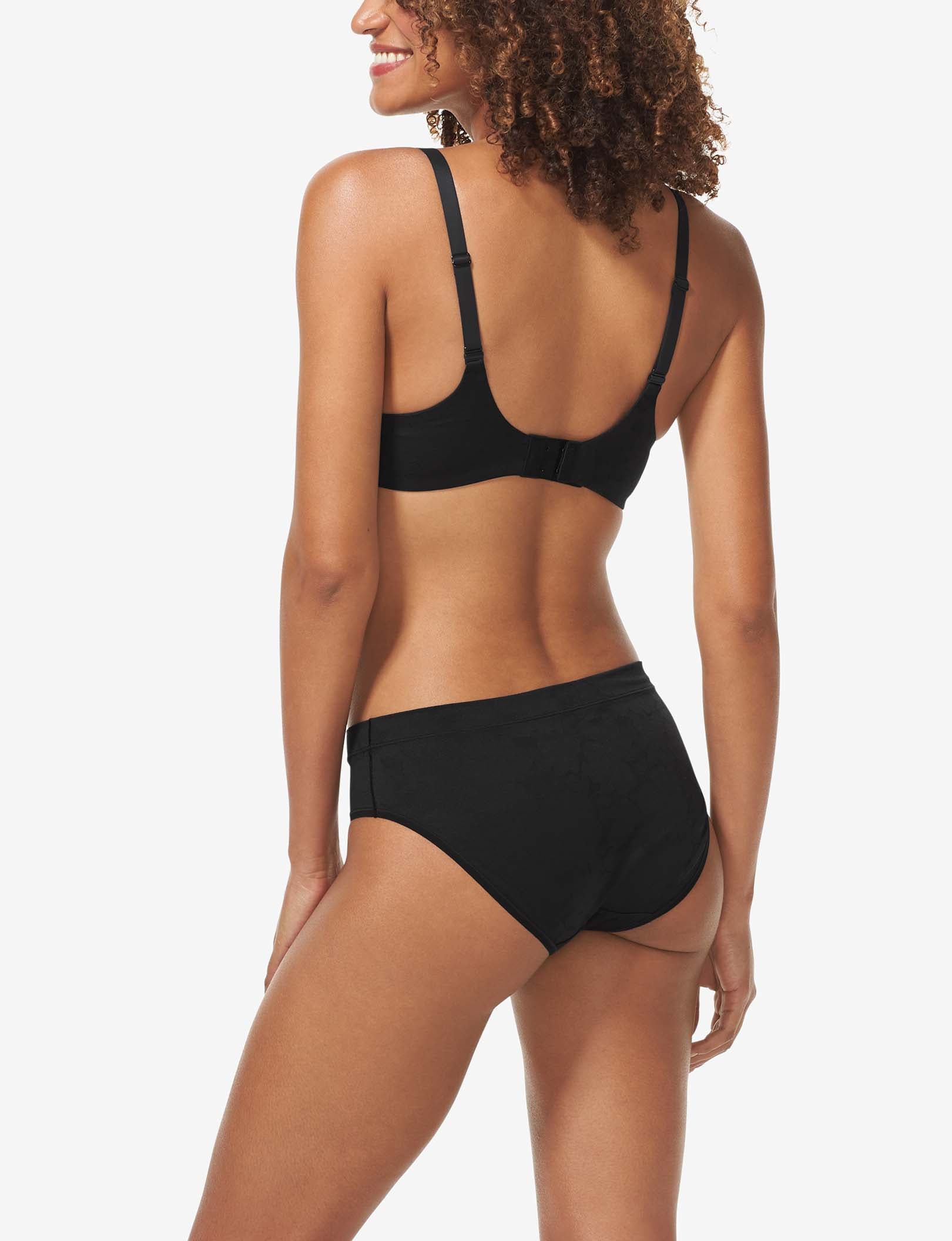 Second Skin Comfort Lace Lightly Lined Wireless Bra::Black Lace