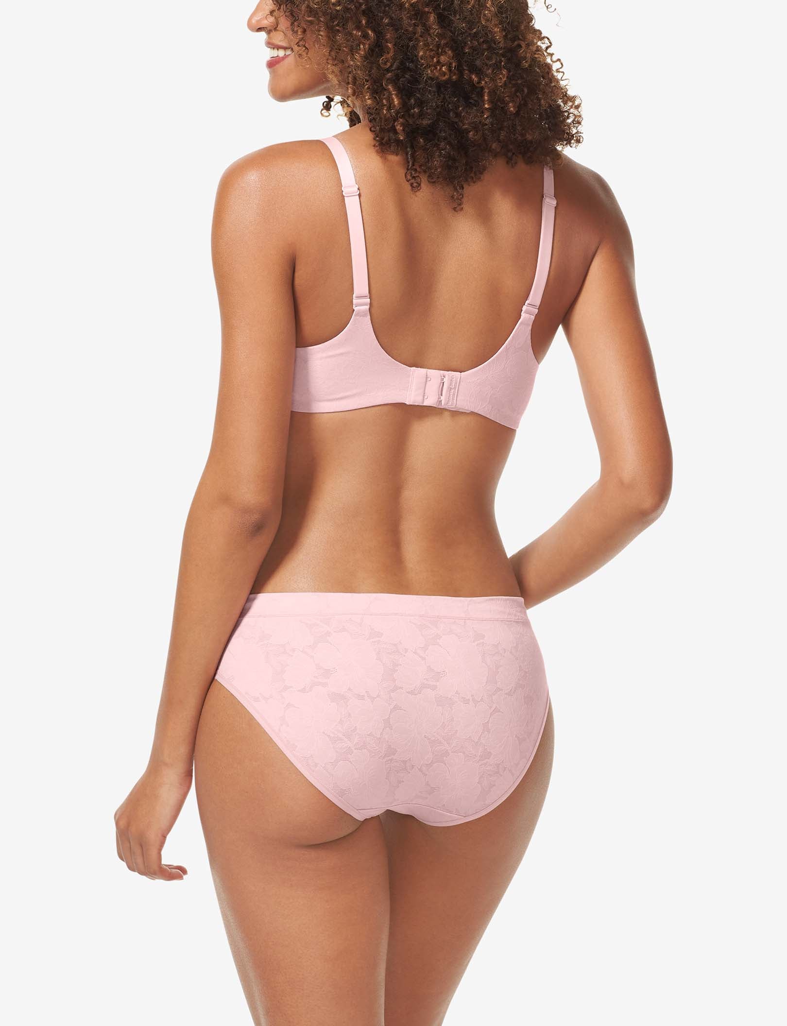 Second Skin Comfort Lace Lightly Lined Wireless Bra::Peachskin Lace
