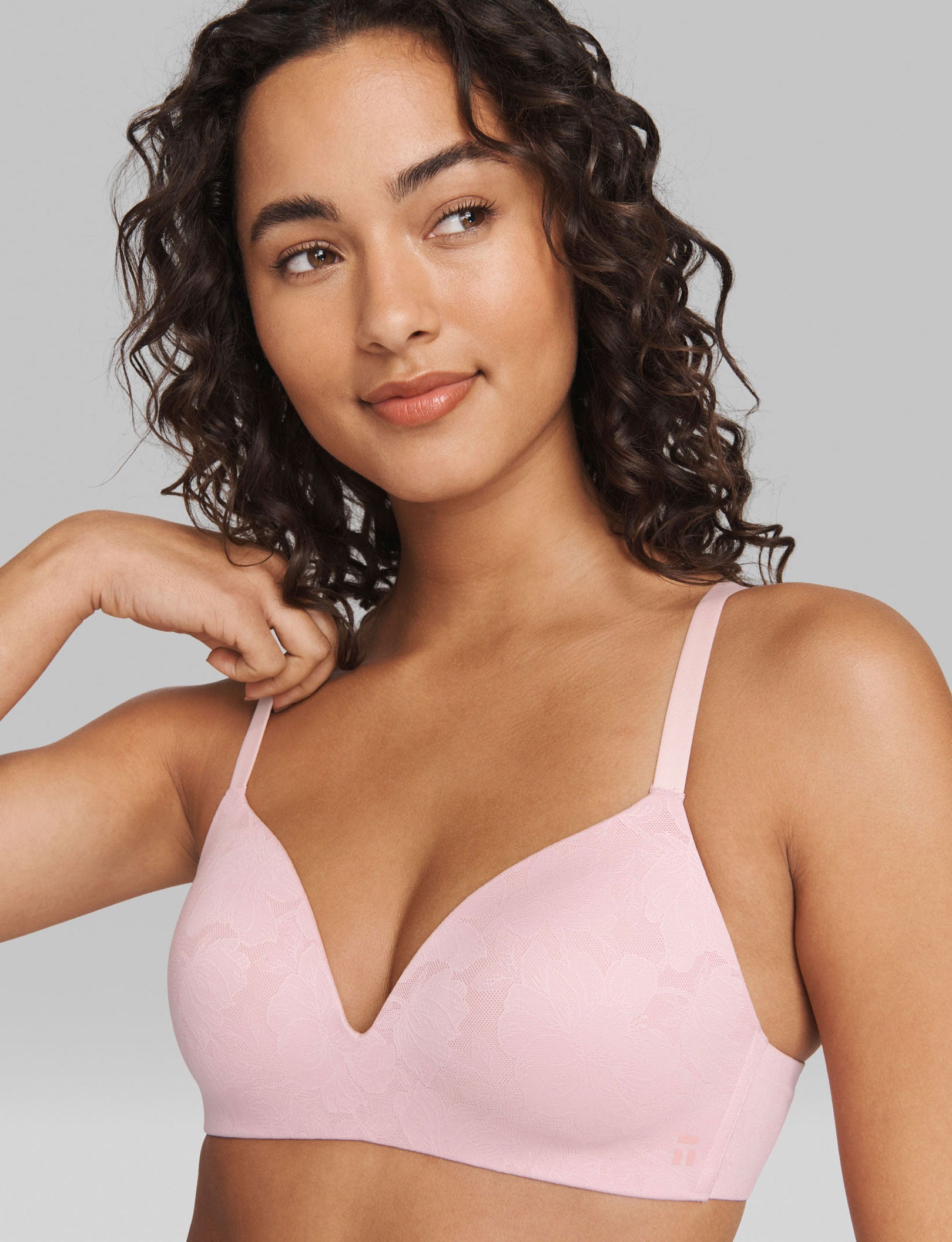 Second Skin Comfort Lace Lightly Lined Wireless Bra::Peachskin Lace