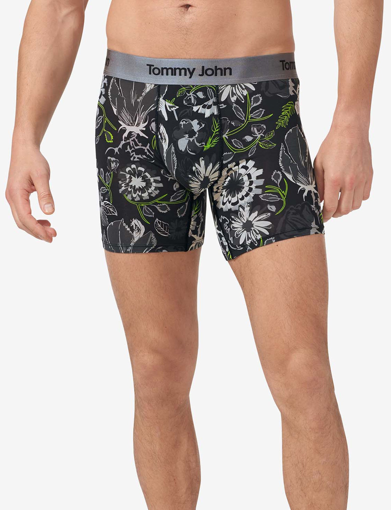 Second Skin Mid-Length Boxer Brief 6"::Black Botanical