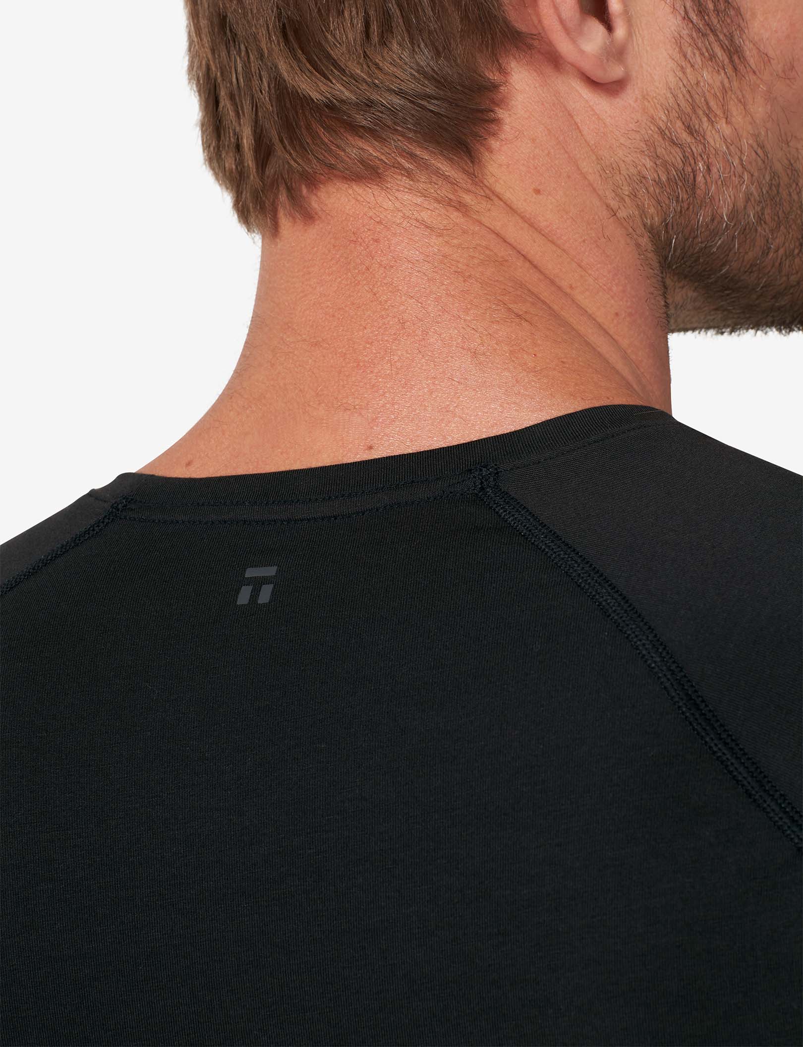 Essential Short Sleeve Tee and Pant Pajama Set::Black/Textured T