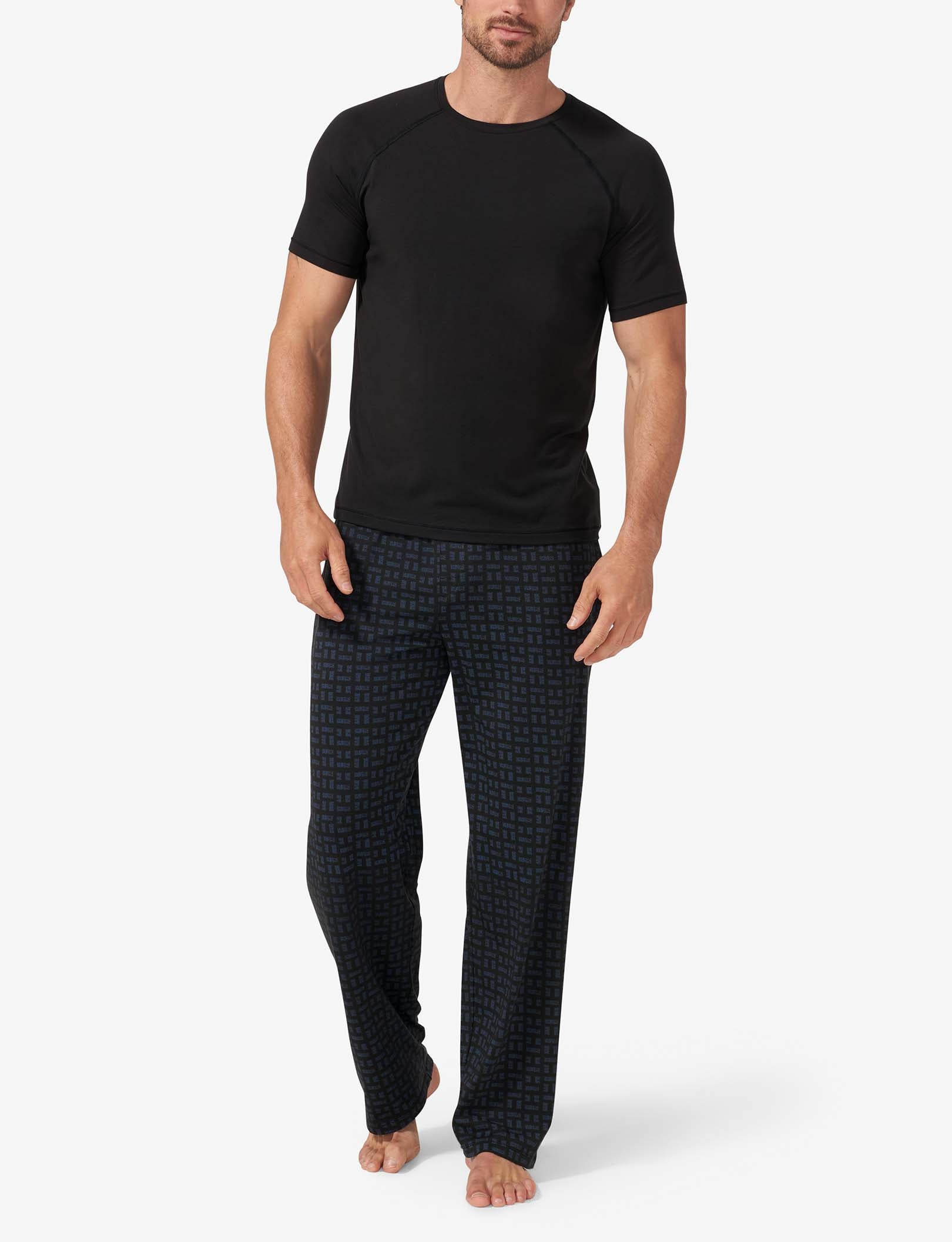 Essential Short Sleeve Tee and Pant Pajama Set::Black/Textured T