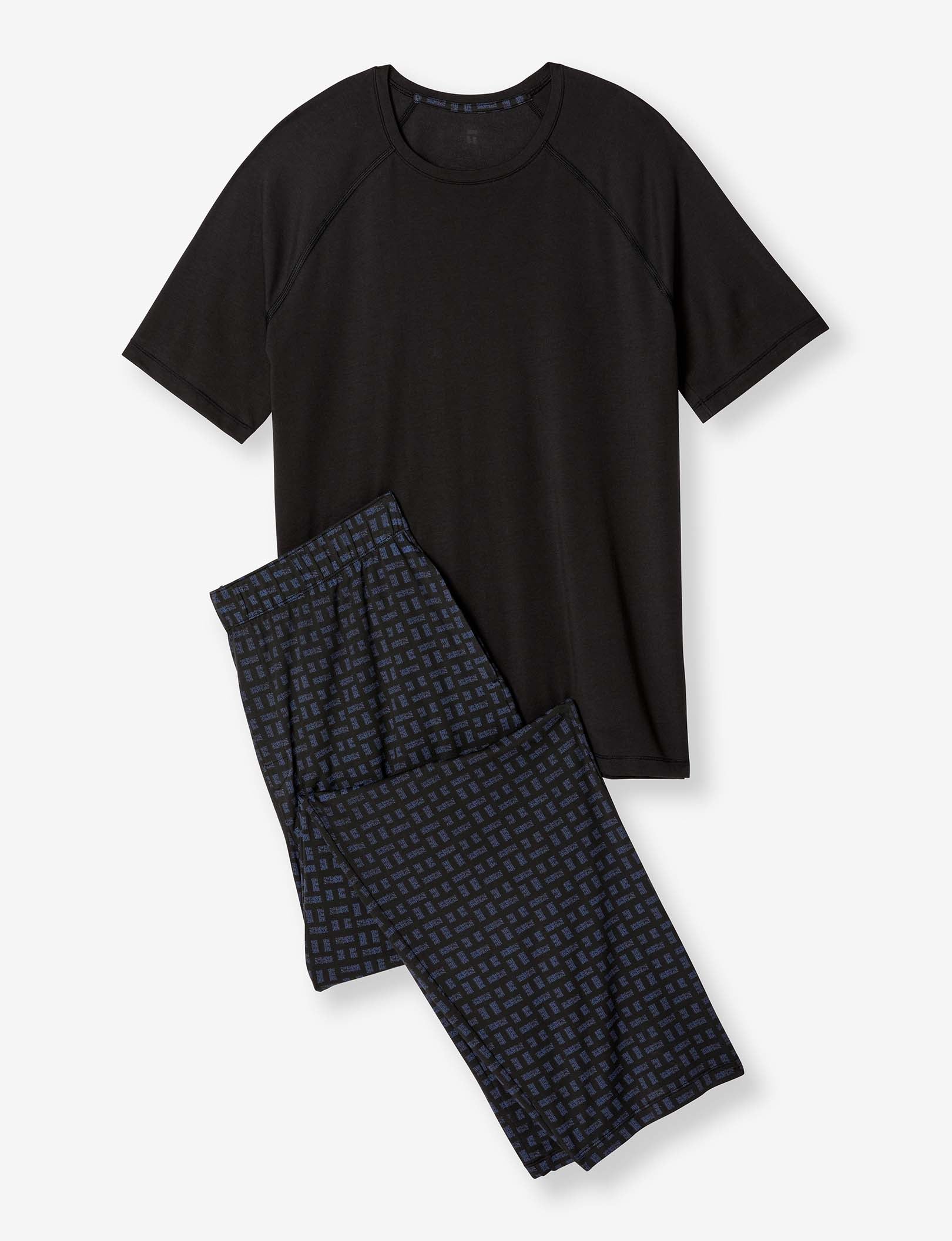 Essential Short Sleeve Tee and Pant Pajama Set::Black/Textured T