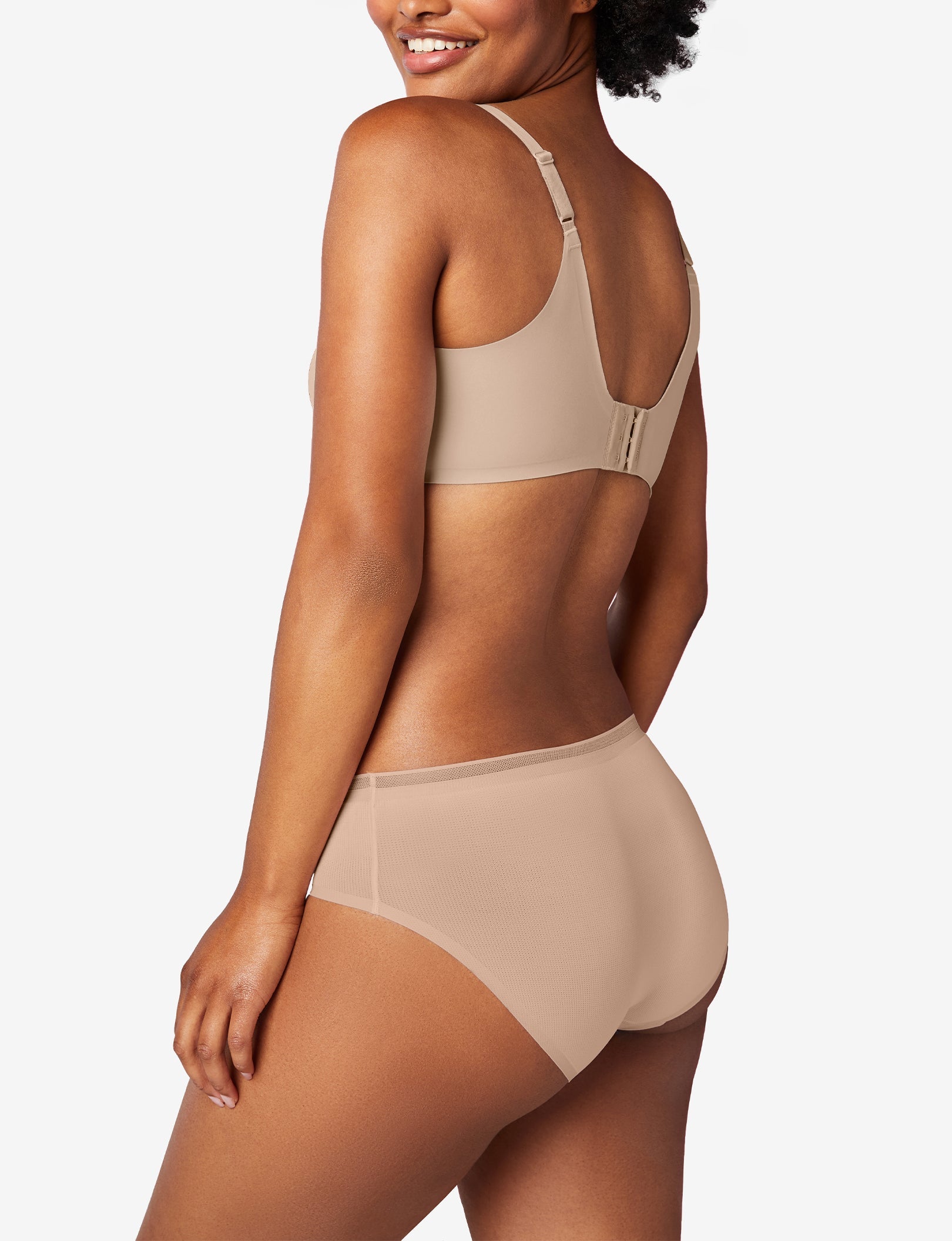 Comfort Smoothing Lightly Lined Wireless Bra::Rugby Tan