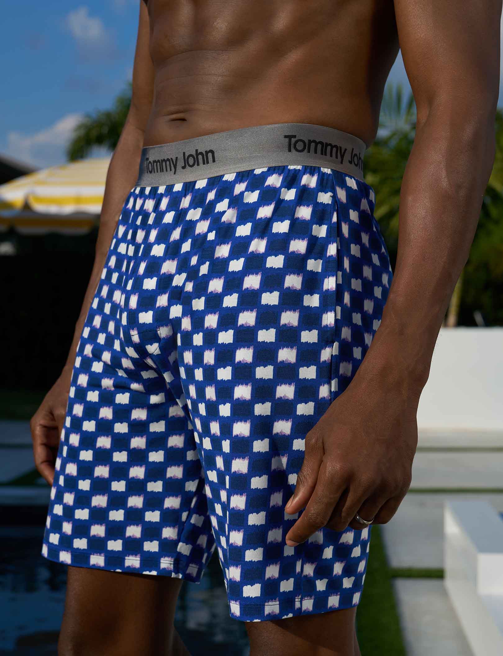 Second Skin Sleep Short::White Textured Check