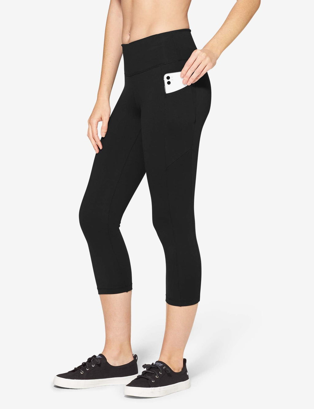Women's Go Anywhere® 3/4 Pocket Legging::Black