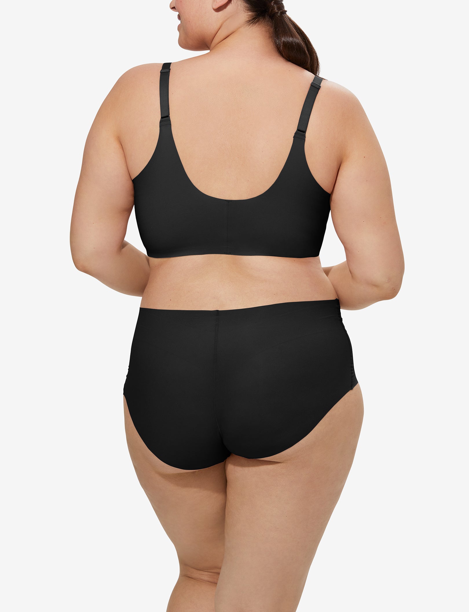 Women's Comfort Smoothing Scoop Bralette::Black