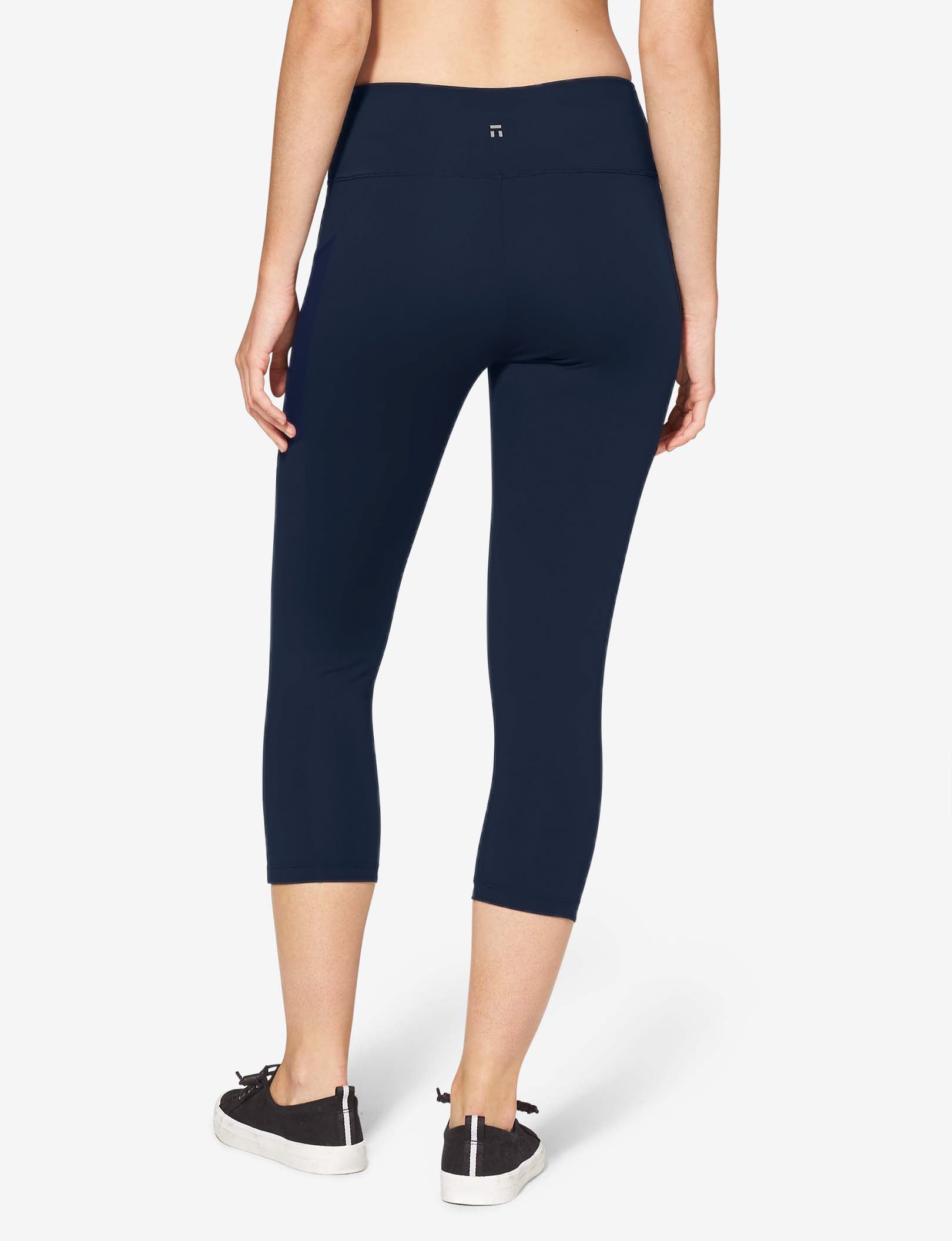 Women's Go Anywhere® 3/4 Pocket Legging::Black Iris